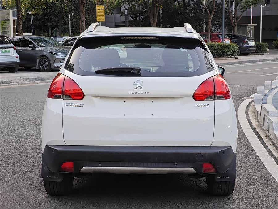 Peugeot 2008 2014 image de voiture #11