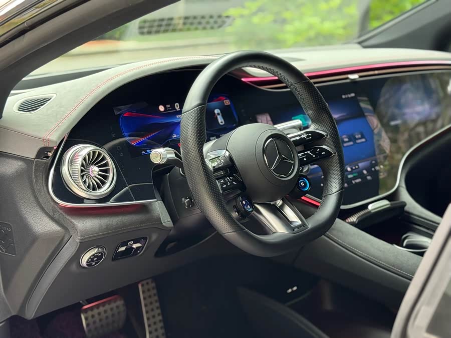 Mercedes-Benz EQS AMG 2022 #11 Mercedes-Benz EQS AMG 2022 car image #11