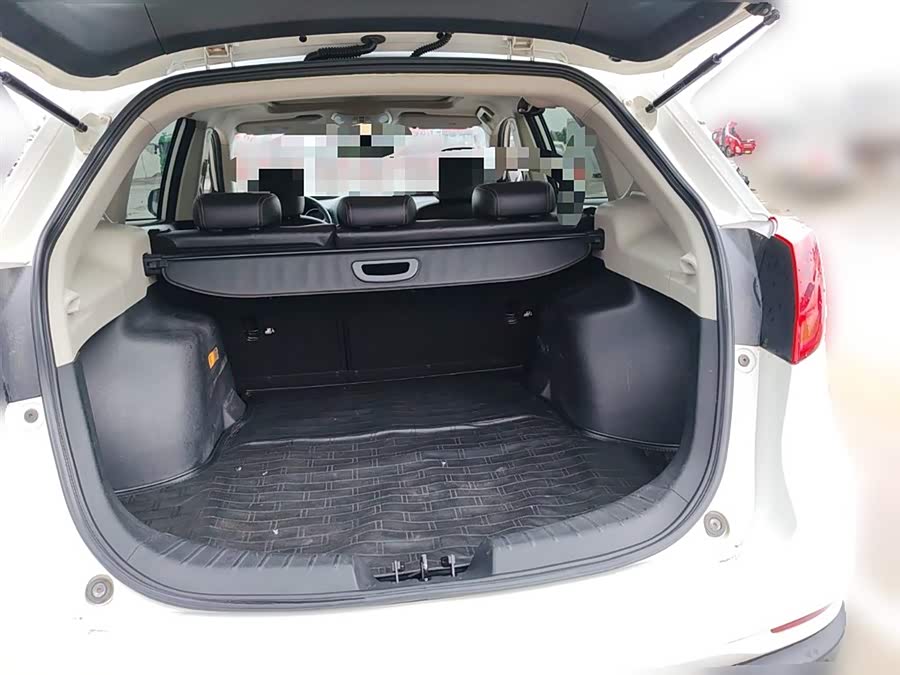 GAC Trumpchi GS5 Super 2015 #11 GAC Trumpchi GS5 Super 2015 car image #11