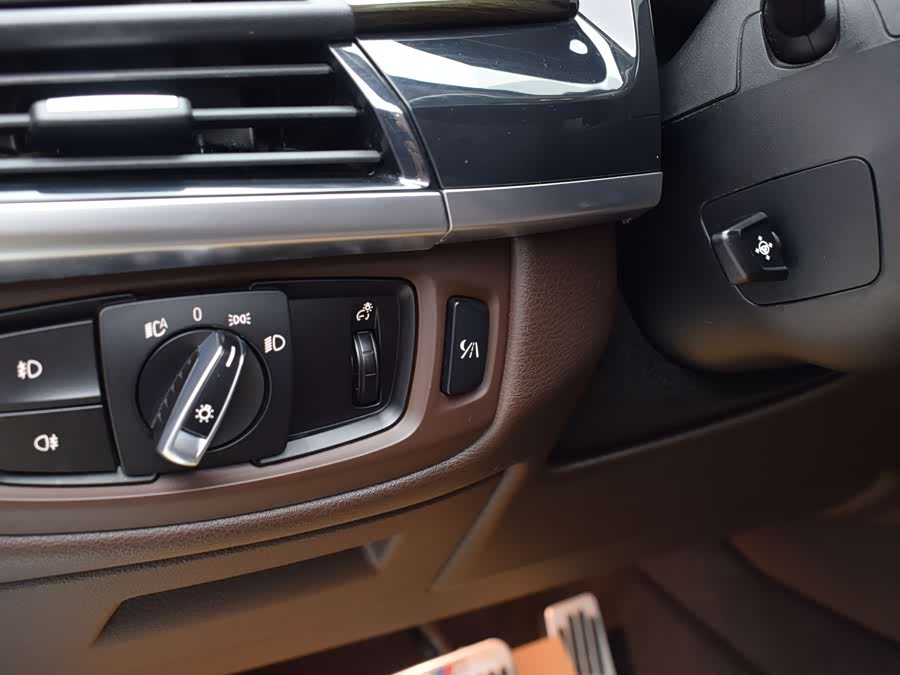 BMW X5 (Imported) 2014 imagem de carro #11