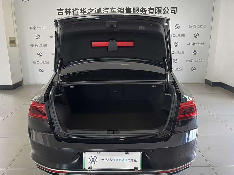 Volkswagen Magotan GTE 2023 car image #11