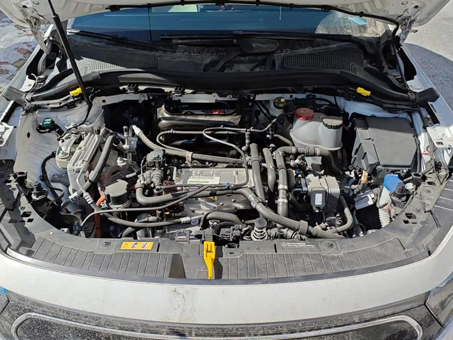 Mercedes-Benz EQA Class 2024 immagine di auto #11