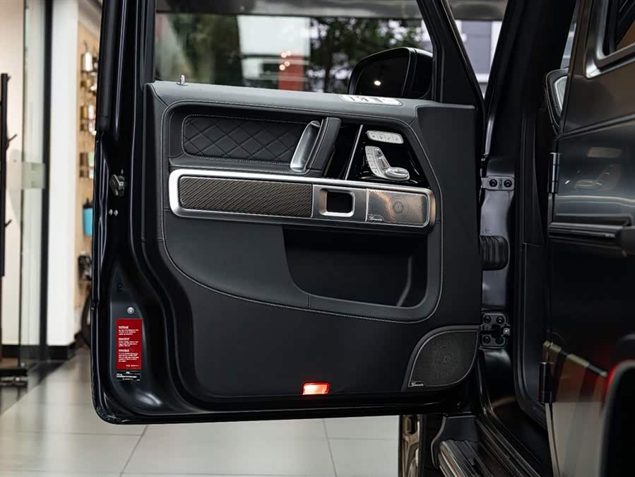 Mercedes-Benz G AMG 2024 صورة سيارة #11