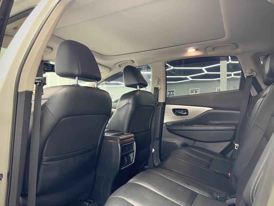 Nissan Murano 2021 immagine di auto #11