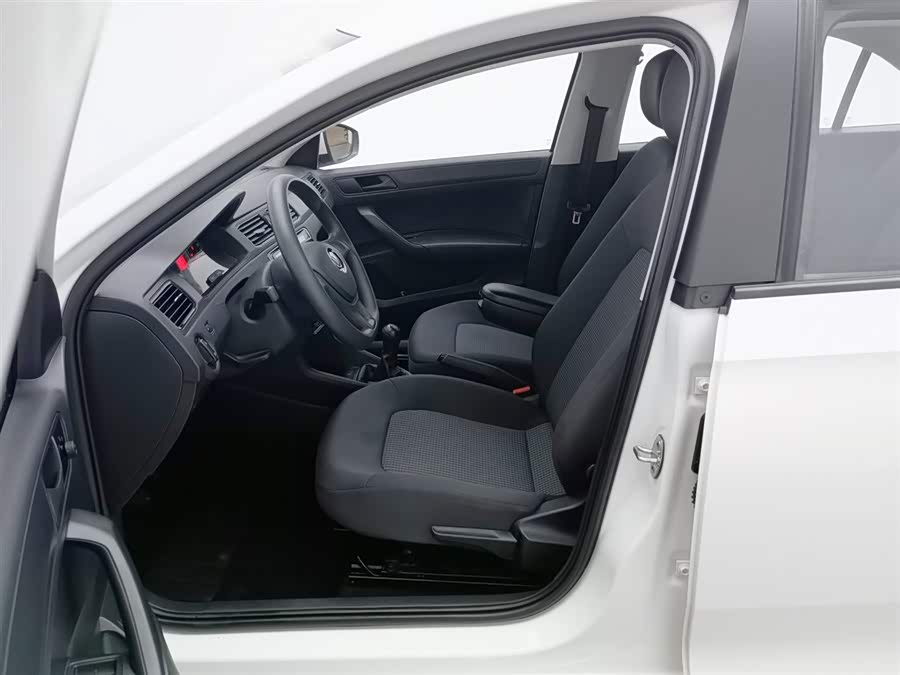 Volkswagen Santana 2022 car image #11