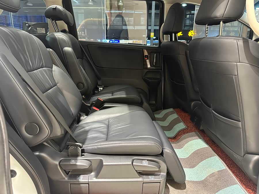 Honda Elysion 2016 car image #11