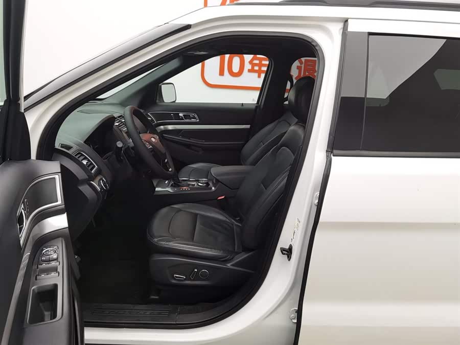 Ford Explorer (Imported) 2017 car image #11