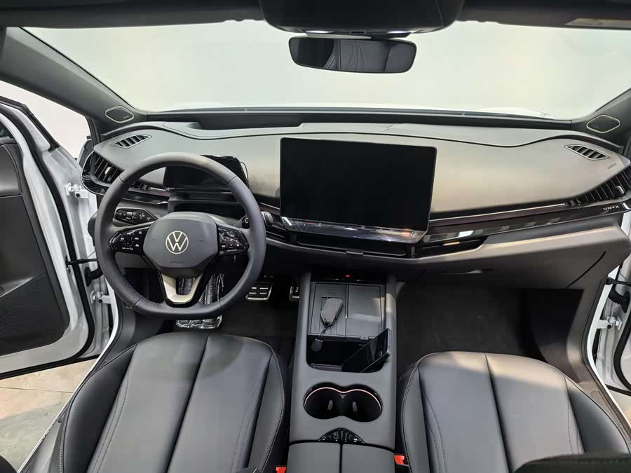 Volkswagen ID.UNYX 06 2024 image de voiture #11