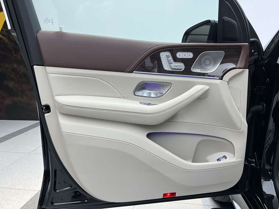 Mercedes-Benz Maybach GLS 2022 #11 Mercedes-Benz Maybach GLS 2022 car image #11