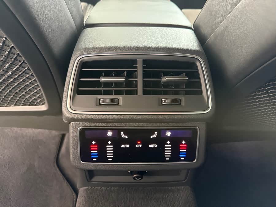 Audi A6L New Energy 2022 car image #11