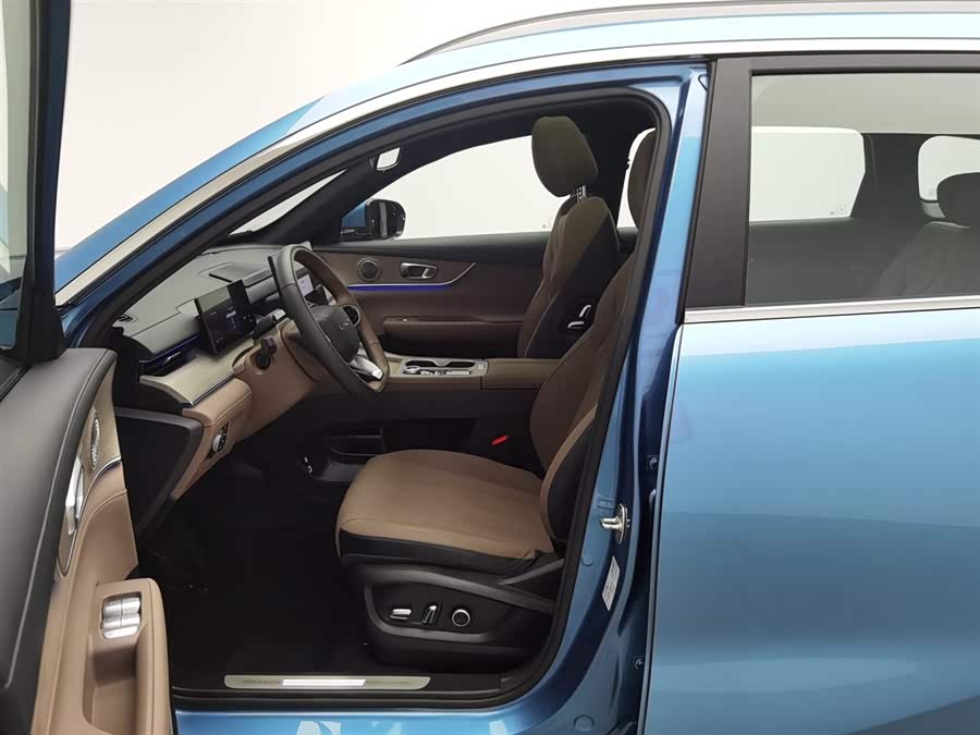 Chery Tiggo8 PLUS C-DM 2024 car image #11