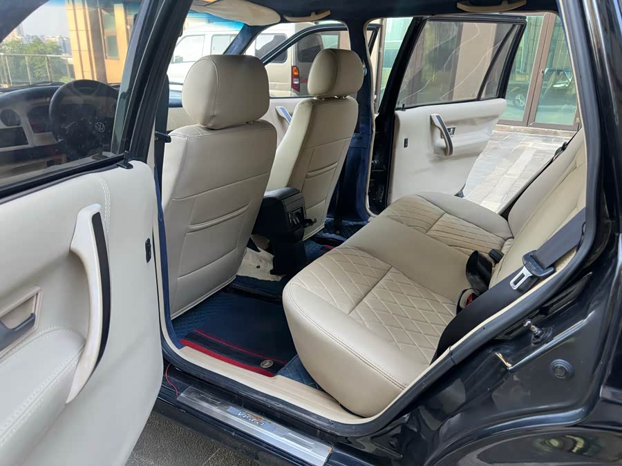 Volkswagen Santana Vista 2013 #11 Volkswagen Santana Vista 2013 car image #11