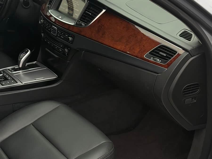 Hyundai Equus 2014 #11 Hyundai Equus 2014 car image #11