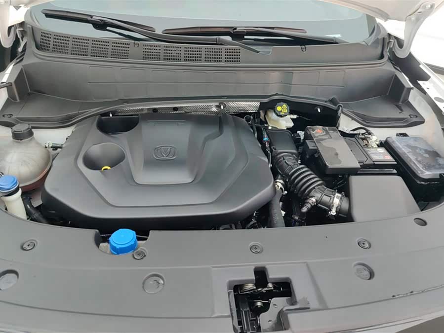 Changan CS35 Plus 2025 изображение автомобиля #11