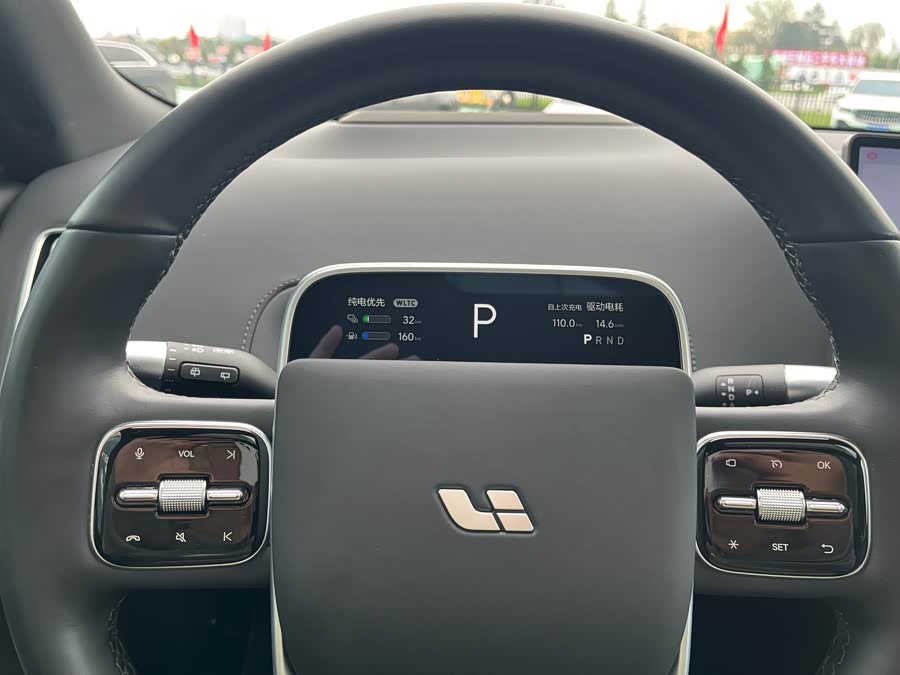 Li L8 2024 изображение автомобиля #11