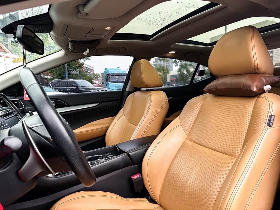 Nissan Maxima 2017 immagine di auto #11