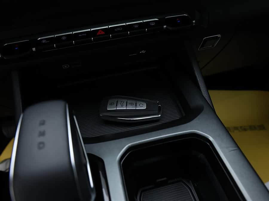 GEELY Okavango L 2024 #11 GEELY Okavango L 2024 car image #11