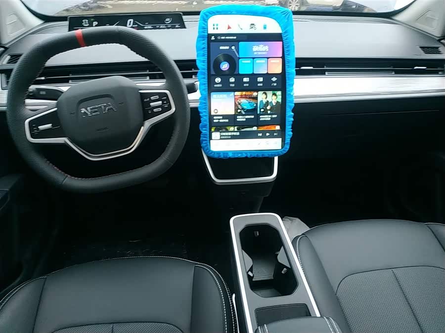 哪吒汽车 哪吒AYA 2025 汽车图片 #11