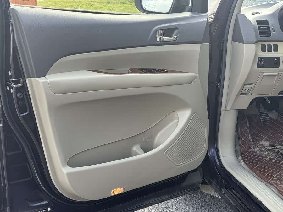 BYD M6 2017 #11 BYD M6 2017 صورة سيارة #11