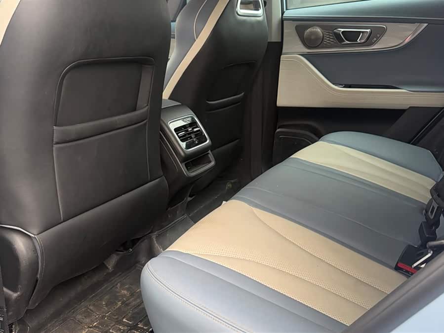 Chery Omoda 2023 car image #11