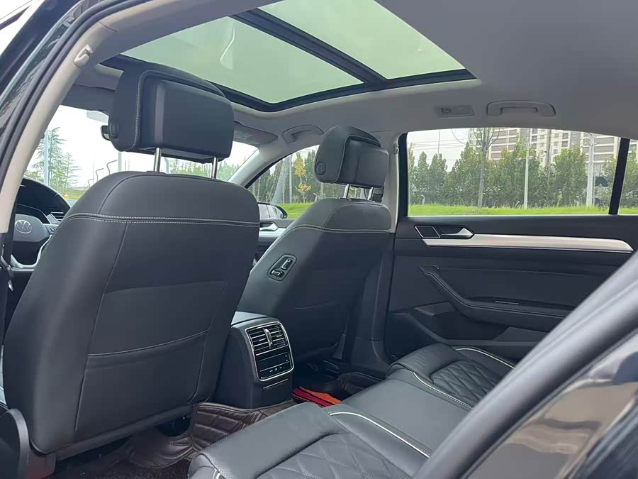 Volkswagen Magotan GTE 2022 car image #11