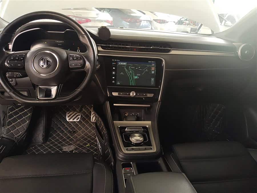 MG 6 New Energy 2018 car image #11