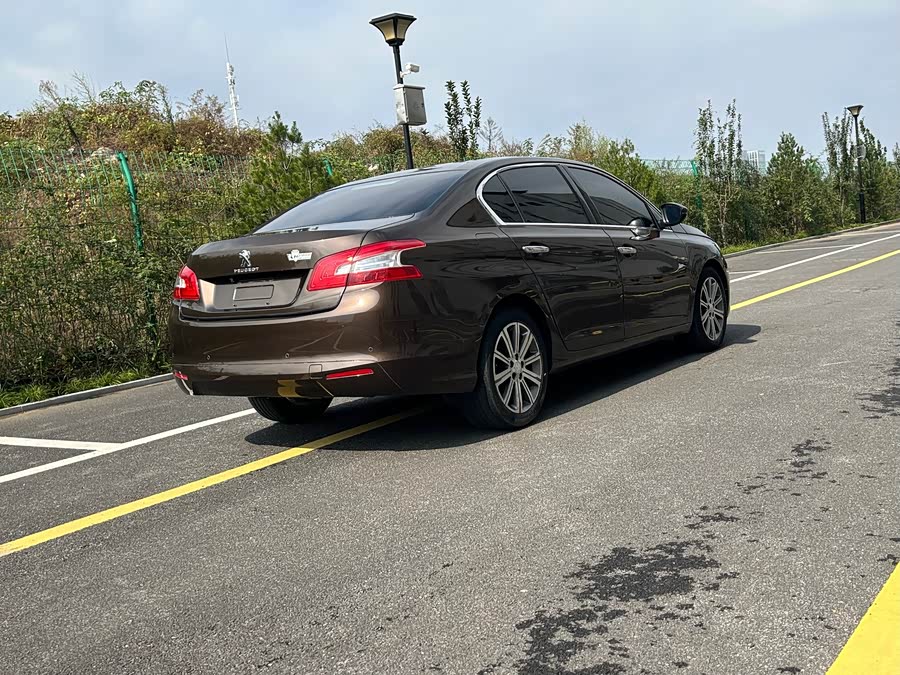 Peugeot 408 2015 #11 Peugeot 408 2015 car image #11