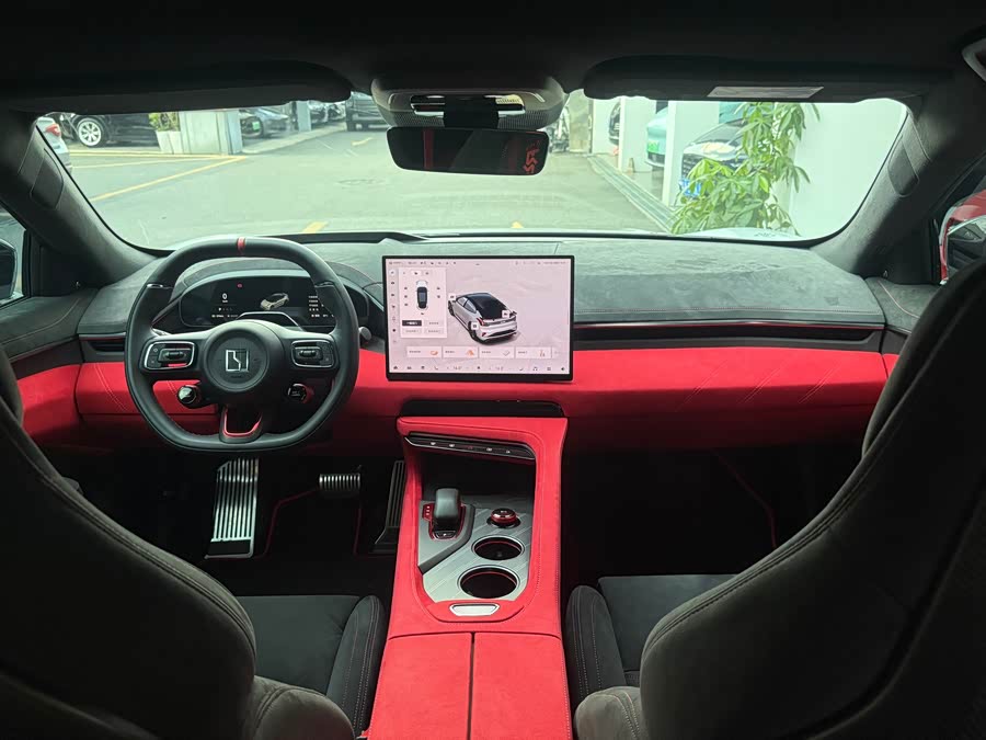 Zeekr 001 FR 2023 изображение автомобиля #11