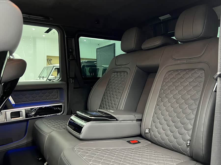 Mercedes-Benz G AMG 2017 car image #11