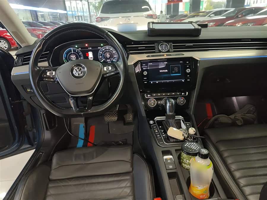 Volkswagen Variant New Energy 2019 صورة سيارة #11