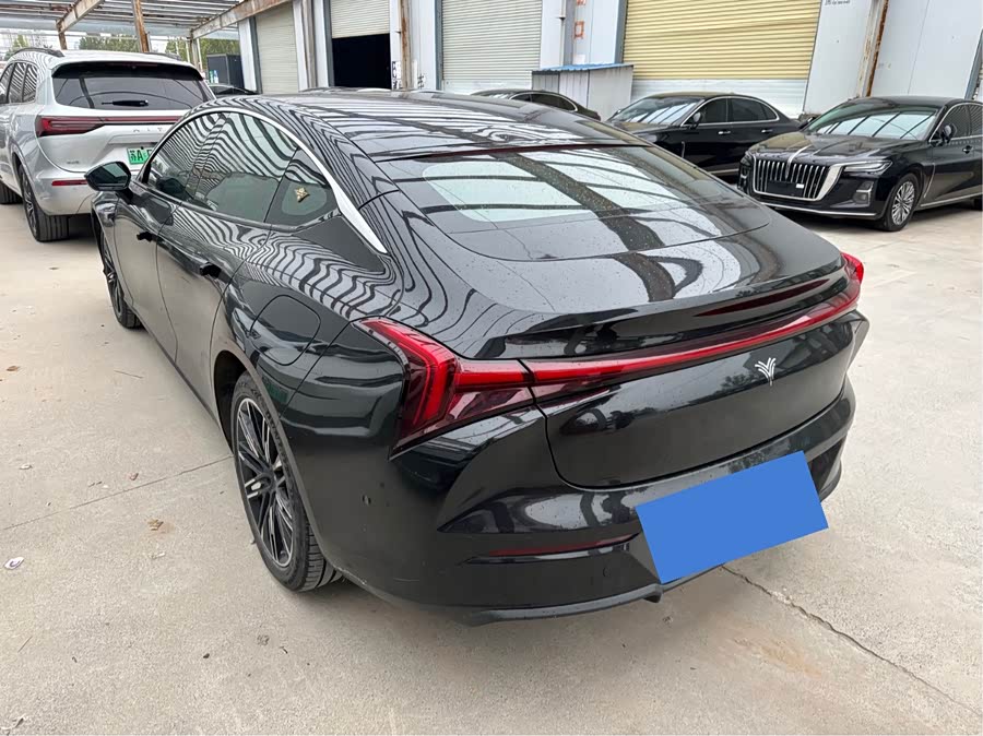 哪吒汽车 哪吒S 2023 汽车图片 #11