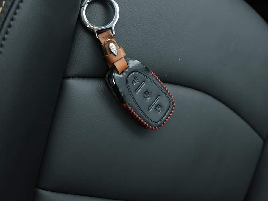 Chevrolet Equinox 2022 car image #11