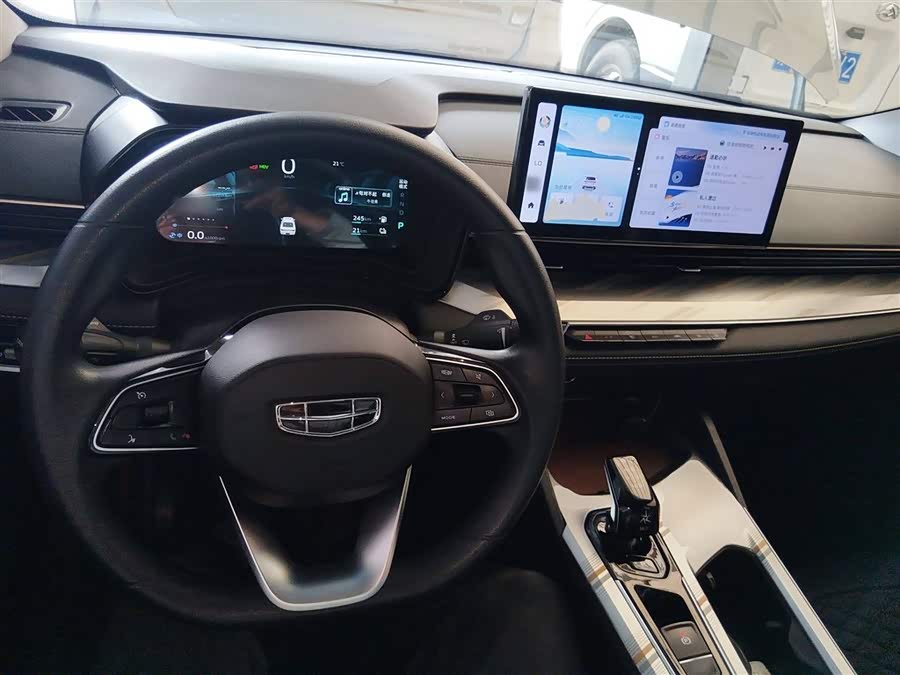 GEELY Emgrand L HiP 2024 immagine di auto #11