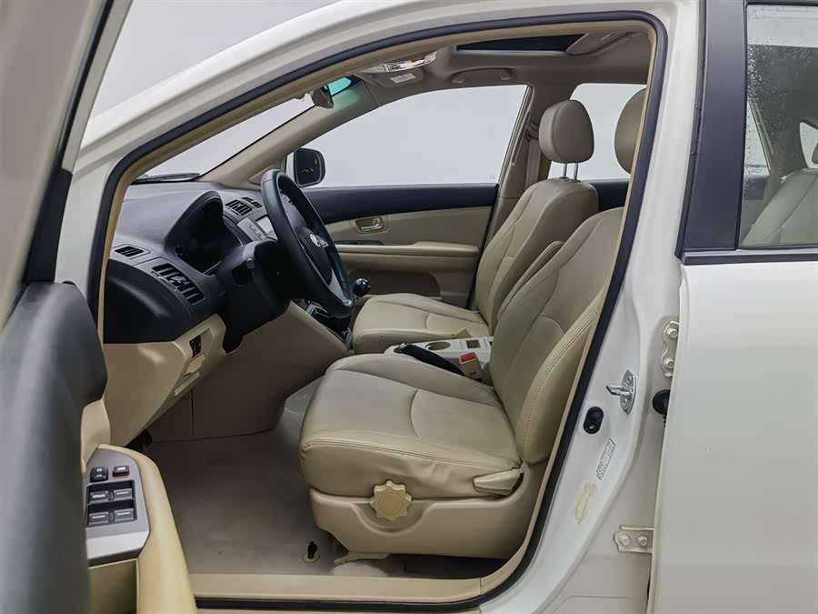 BYD S6 2013 #11 BYD S6 2013 image de voiture #11