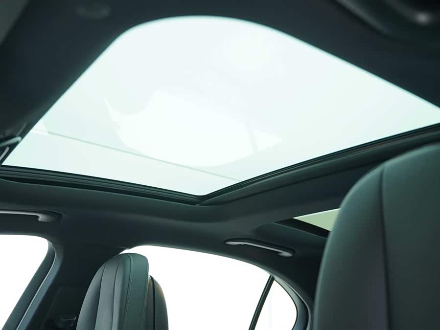 Mercedes-Benz C Class New Energy 2023 #11 Mercedes-Benz C Class New Energy 2023 car image #11