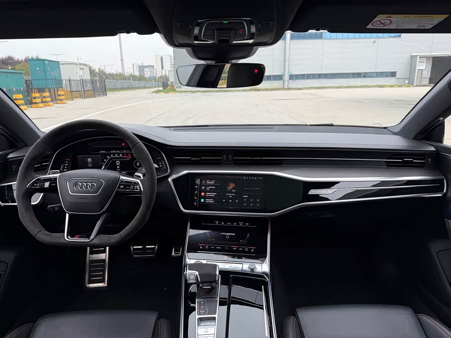 Audi RS 7 2021 car image #11