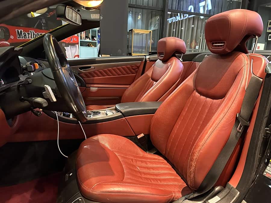 Mercedes-Benz SL Class 2012 car image #11