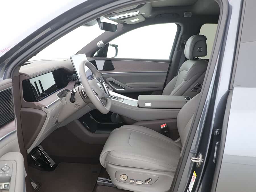 Denza N9 2025 #11 Denza N9 2025 imagem de carro #11