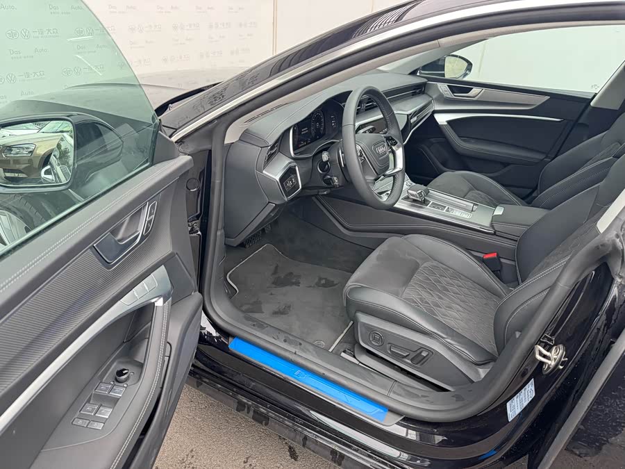 Audi A7L #11 Audi A7L imagem de carro #11