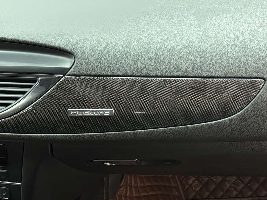 Audi S6 2013 imagem de carro #11