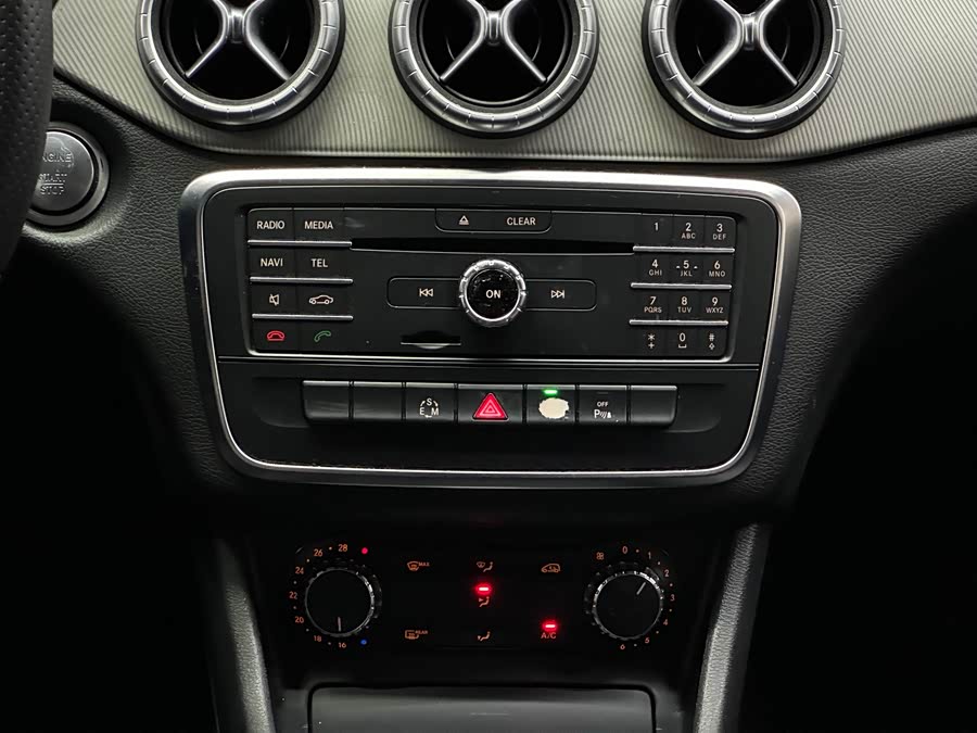 Mercedes-Benz CLA Class (Imported) 2015 car image #11