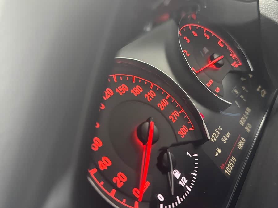 BMW M2 2018 car image #11