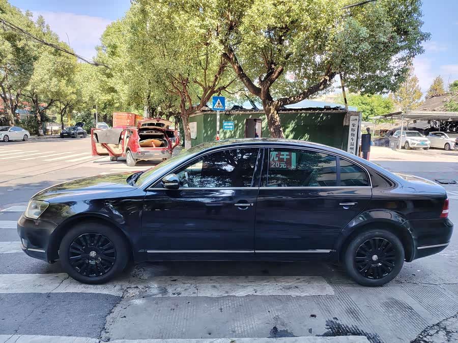 Volkswagen Passat Lingyu 2010 car image #11