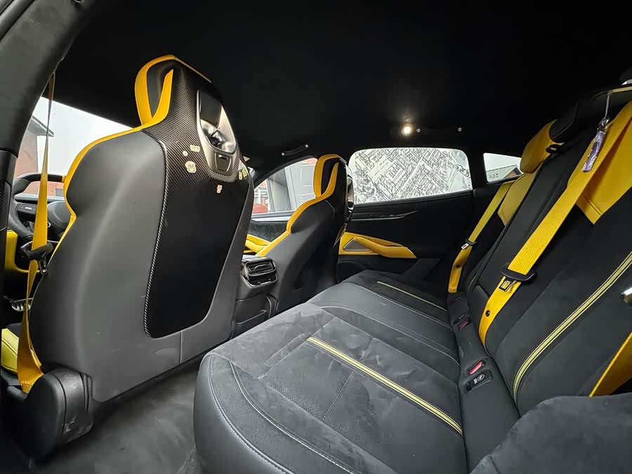 小米汽车 小米SU7 Ultra 2025 汽车图片 #11