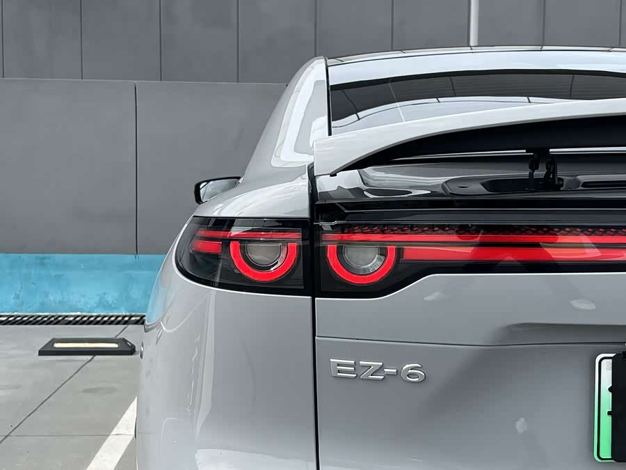 马自达 马自达EZ-6 2024 汽车图片 #11