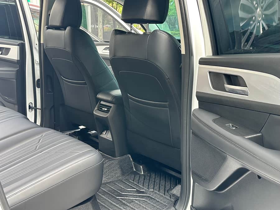 Haval H5 2023 #11 Haval H5 2023 car image #11