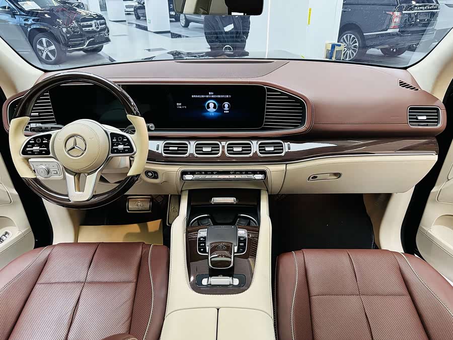 Mercedes-Benz Maybach GLS 2022 car image #11