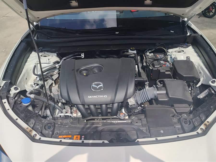 Mazda CX-3 2024 car image #11