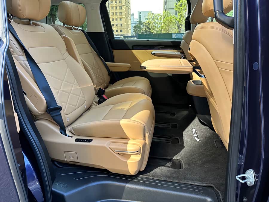 GAC Trumpchi E8 New Energy 2024 #11 GAC Trumpchi E8 New Energy 2024 car image #11