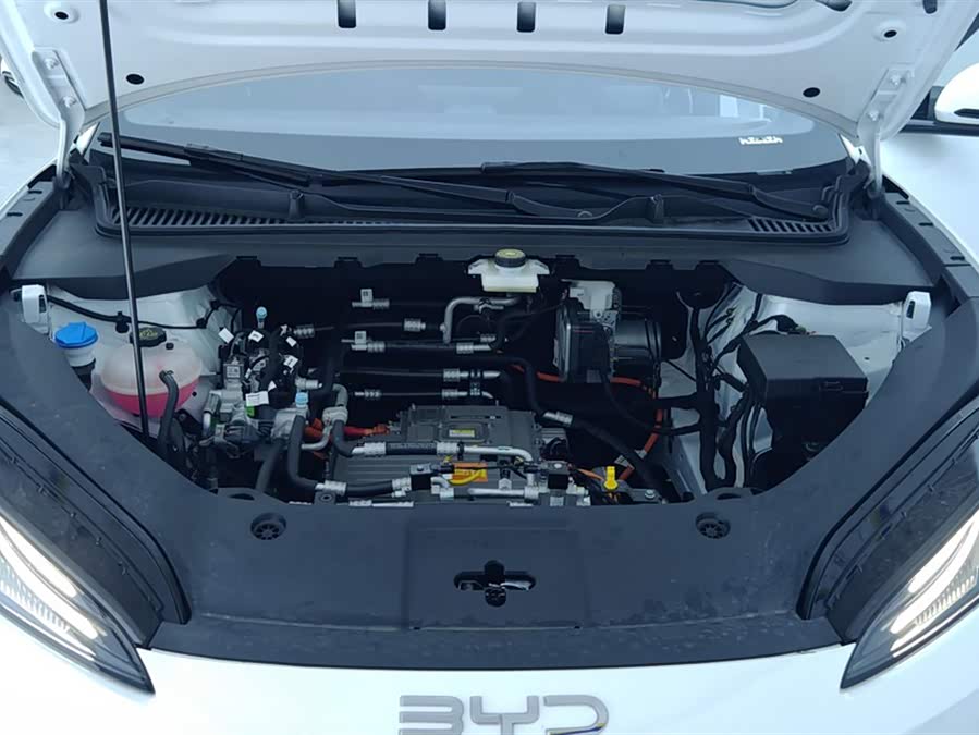 BYD e7 2025 #11 BYD e7 2025 صورة سيارة #11